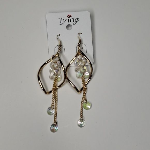 Fashion Jewelry - Picture 3 of 3